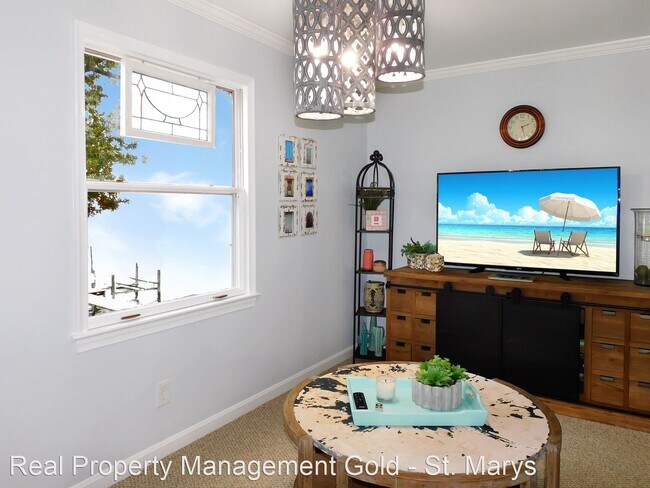 Foto del edificio - 3 br, 3.5 bath House - 15077 Potomac River...