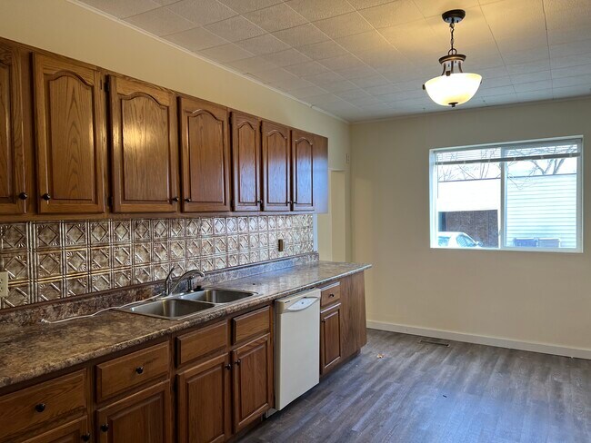 Foto del edificio - 743 N Eddy St