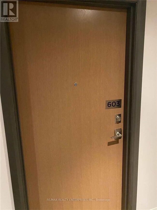 Photo du bâtiment - 1105 Leger Wy