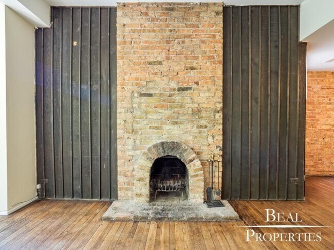 Photo - 2 bedroom in CHICAGO IL 60657 Apartment