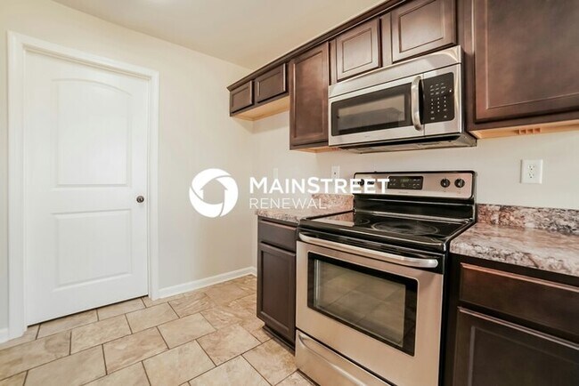 Foto del edificio - 3 Bedroom Pet-Friendly Home in Horn Lake, MS with Main Street Renewal