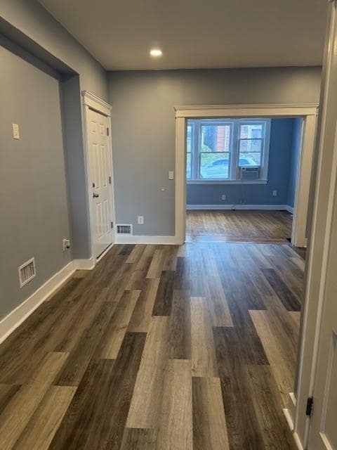 Foto del edificio - 621 Columbia Ave