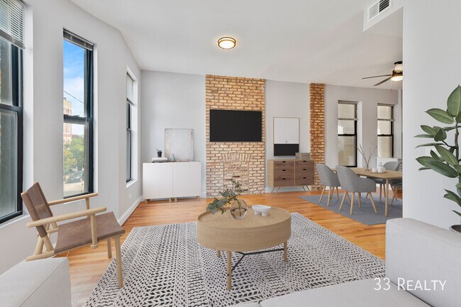 Foto del edificio - 1337 W Huron St