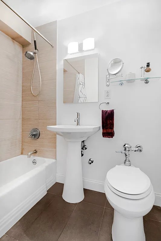 Foto del edificio - 333 E 34th St