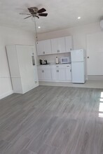 Building Photo - 10450 SW 166th Terrace