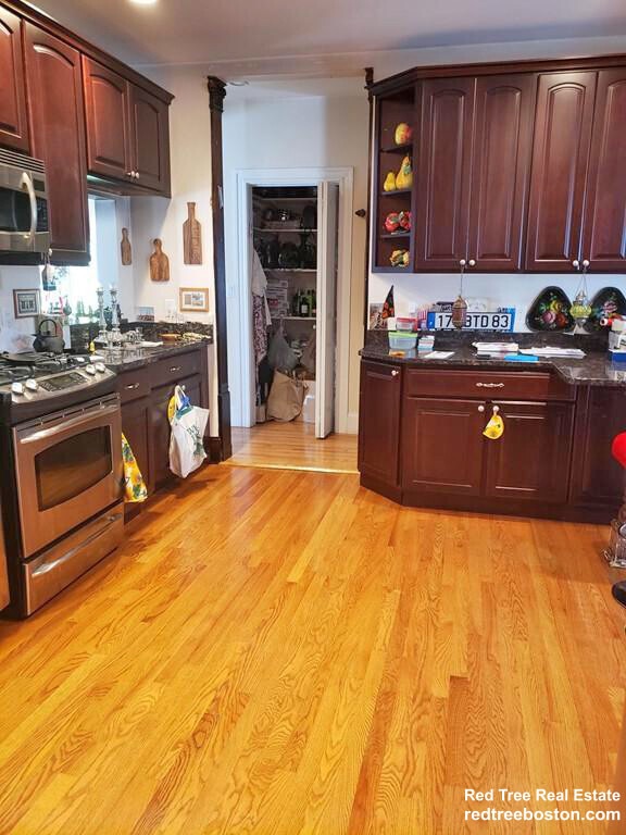 1063 Beacon St, Newton, MA 02459 House Rental in Newton, MA