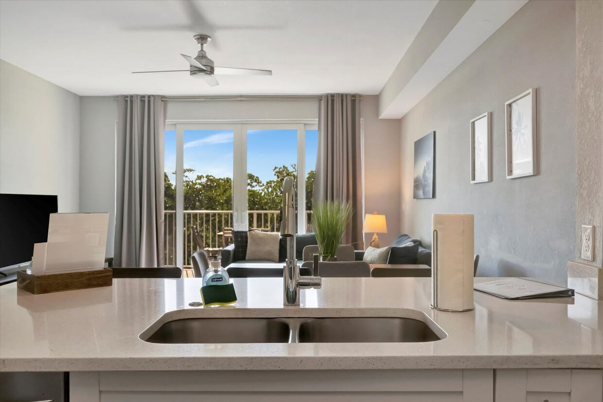 Foto principal - 3270 Mangrove Point Dr