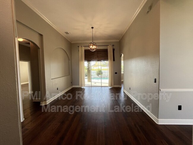 Building Photo - 6797 Hillis Dr