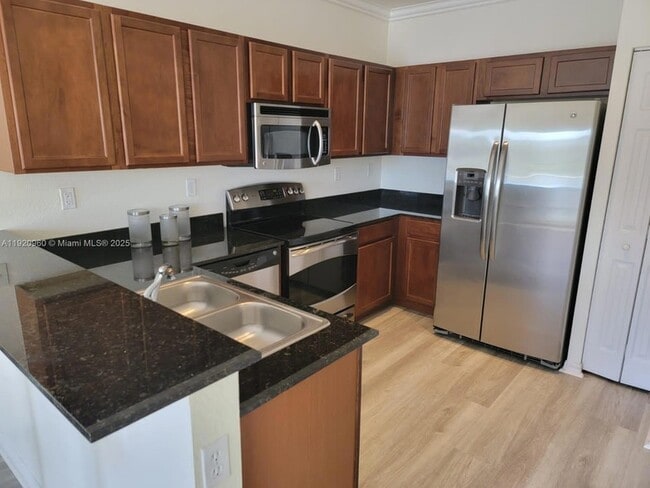 Photo - 10870 NW 88th Terrace Apartment