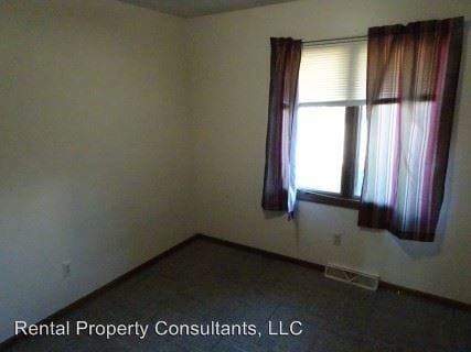Building Photo - 5701 Gentian Ct SE