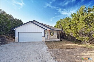 Building Photo - 1234 Clearcreek Dr