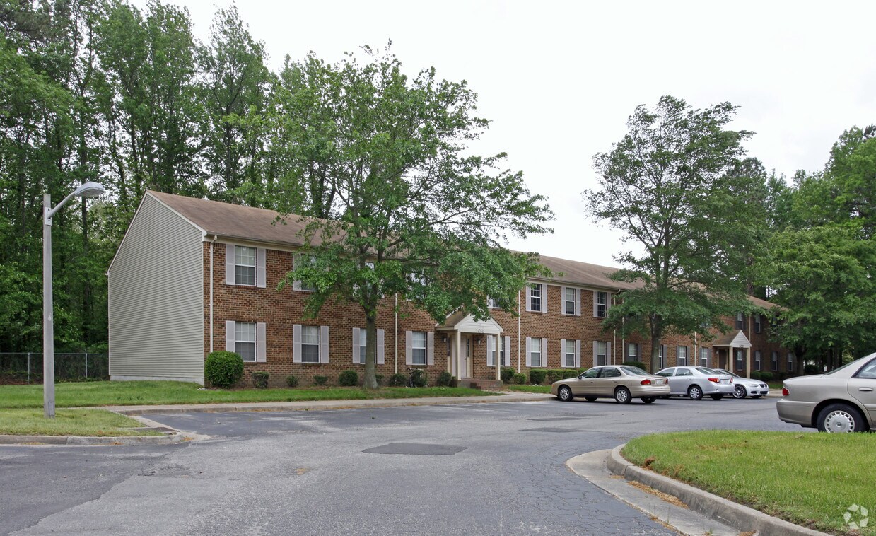 Amhurst III Apartments Virginia Beach, VA
