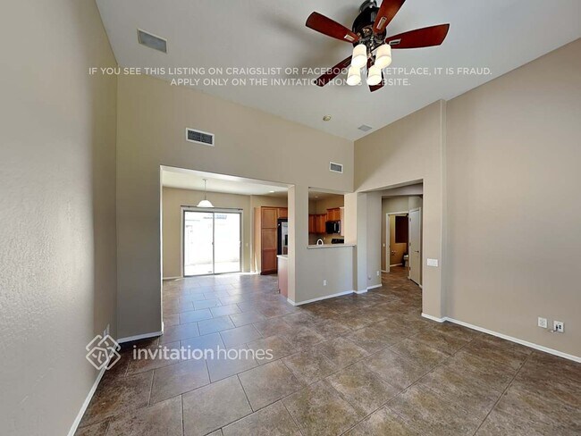 Foto del edificio - 8329 W Lewis Ave
