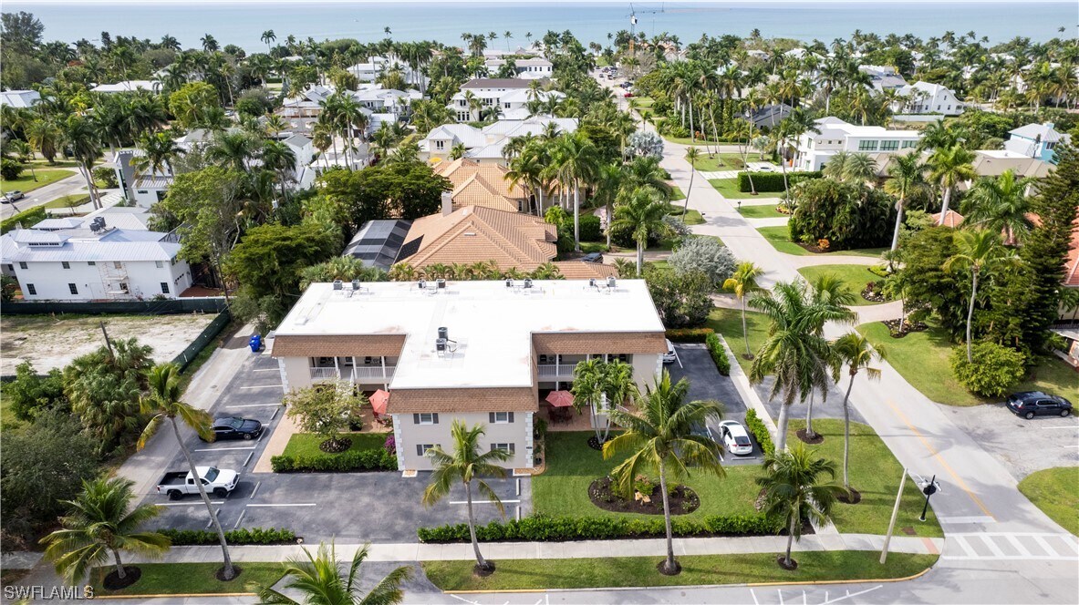 940 3rd St S Unit 201, Naples, FL 34102 Condo for Rent in Naples, FL