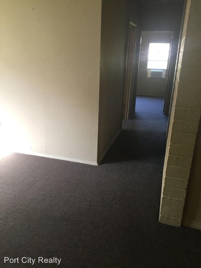 Foto del edificio - 3 br, 1 bath House - 4614 Bethume Dr