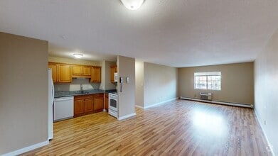 Building Photo - 474 Broadway