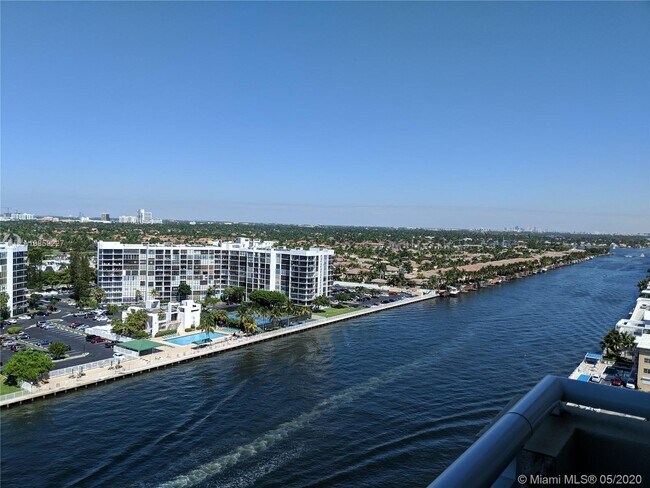 Building Photo - 3000 S Ocean Dr  600 Hollywood Fl 33019