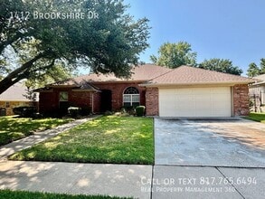 Building Photo - 1412 Brookshire Dr