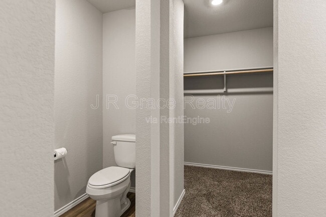 Foto del edificio - 6905 Guadalupe Rd