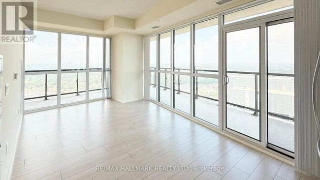 Building Photo - 38-4838 Annie Craig Dr