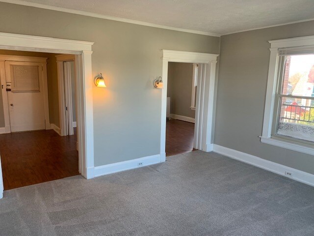 Foto principal - 2301 Hudson Ave