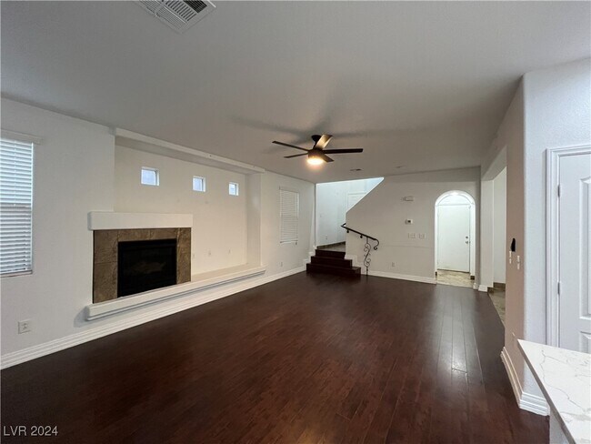 Foto del edificio - 9136 Wine Cellar Ave
