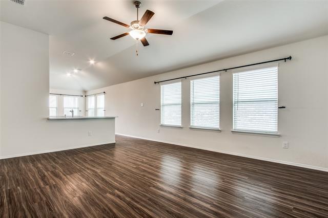Building Photo - 332 Saguaro Dr