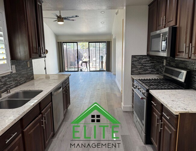 Foto del edificio - Charming Single-Story Home in the Heart of...