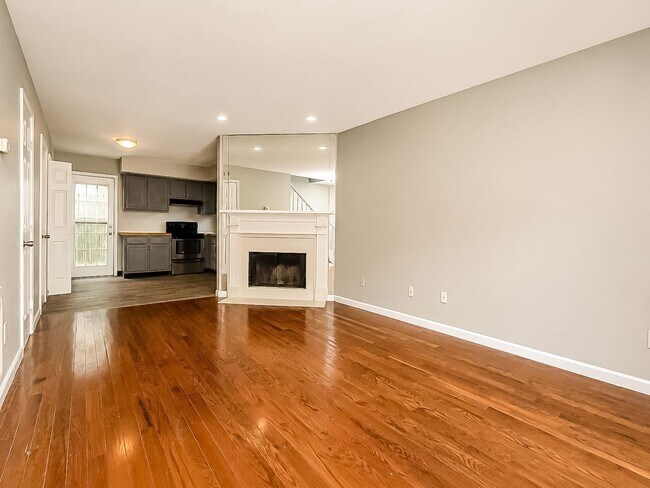 Foto del edificio - 2827 Dayton Blvd
