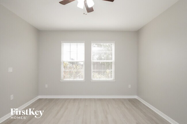 Foto del edificio - 3517 Spring Creek Rd