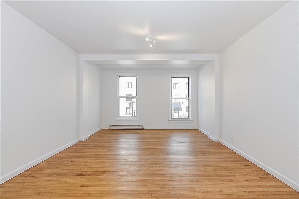 Primary Photo - 434 39th St