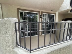 Building Photo - 24127 Del Monte Dr