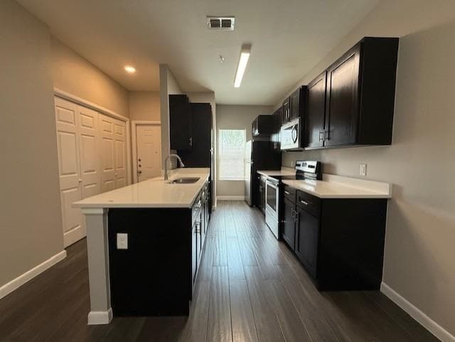 Building Photo - 7209 Rocio Dr