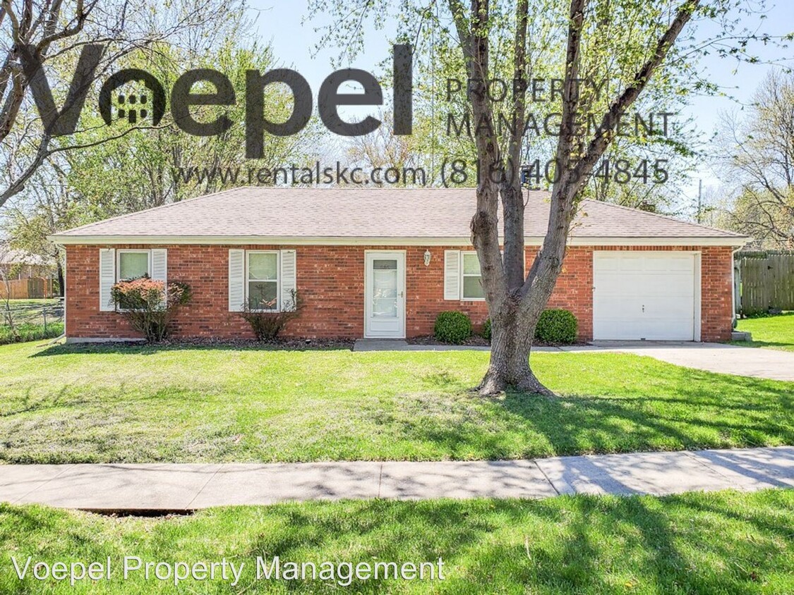 Primary Photo - 3 br, 1.5 bath House - 805 N.E. Pollard St.