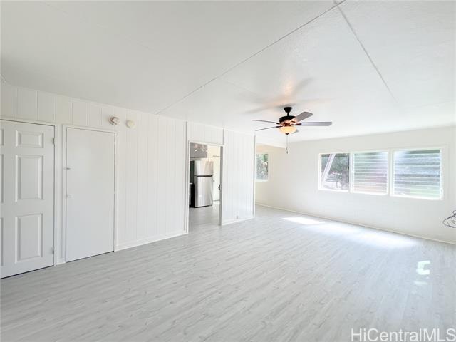 Foto del edificio - 84-290-290 Makaha Valley Rd