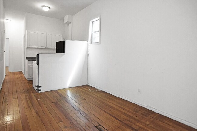 Foto del edificio - 215 N 6th St