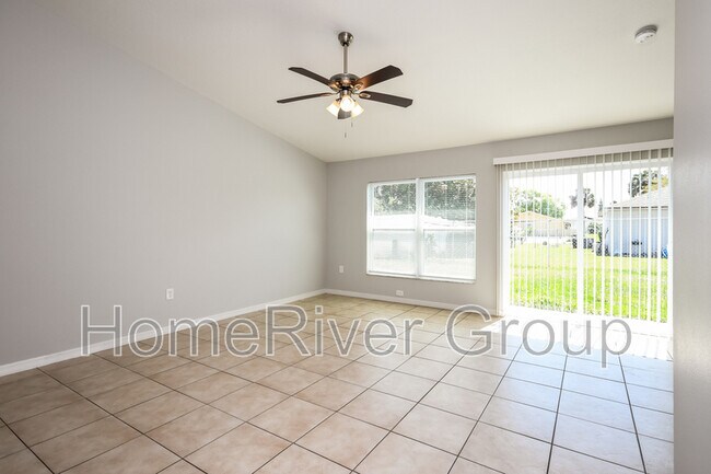 Building Photo - 310 Dundee Dr