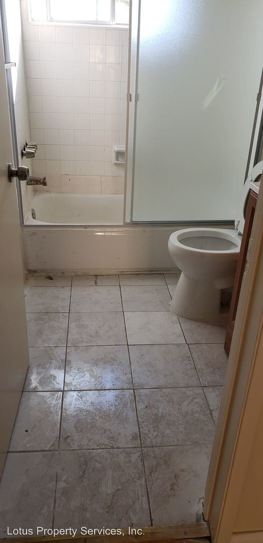 Foto del edificio - 7425 Vineland Ave