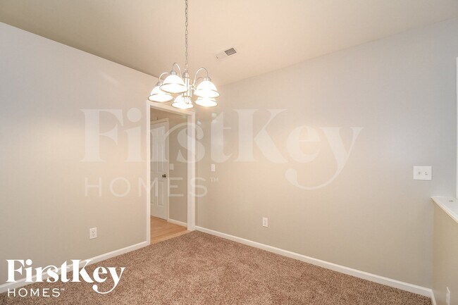Building Photo - 4040 Creekside Ct