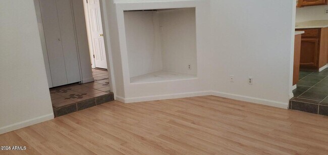 Foto del edificio - 5837 E Nance St