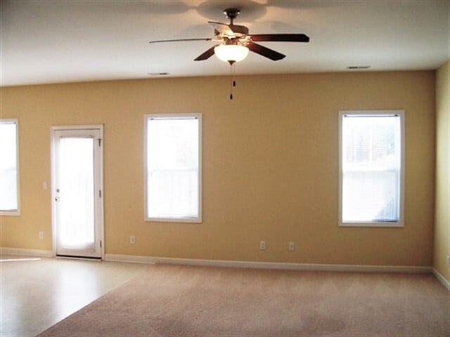Building Photo - 28 Thornbury Dr