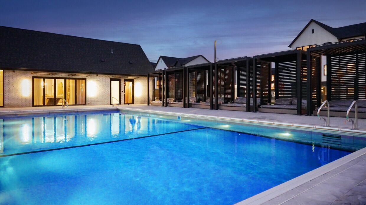 Piscina climatizada - Novu Apartments