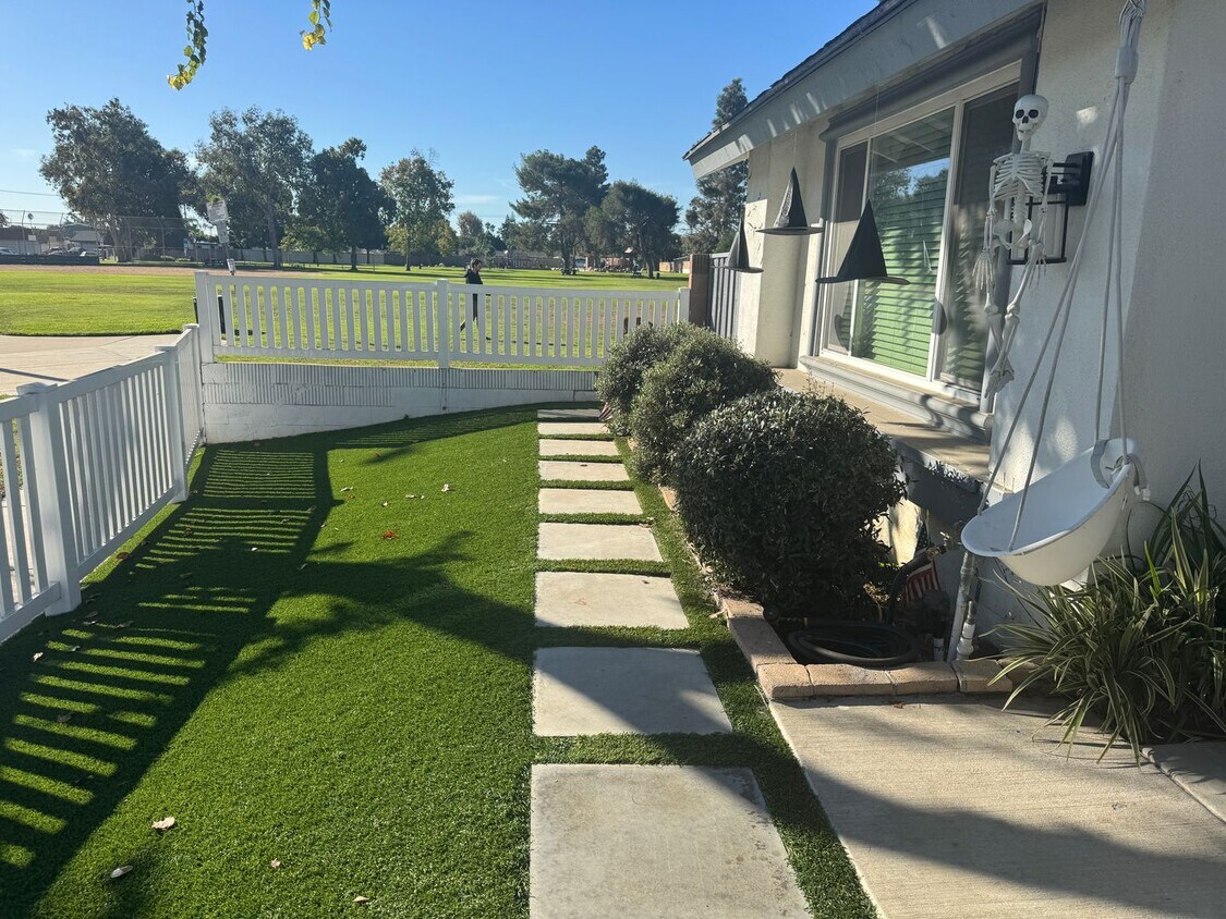 Primary Photo - Charming 2-Bedroom, 1.5-Bath Apartment wit...