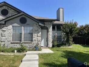 Building Photo - 6404 Valleybrooke Ct