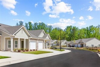 Building Photo - 705 Charles Hardy Pkwy