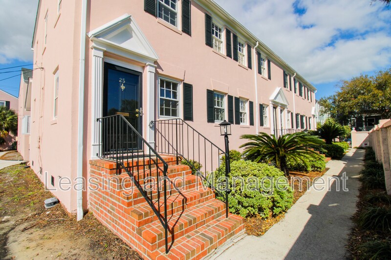 25 Ashley Ave, Charleston, SC 29401 Townhome Rentals in Charleston SC