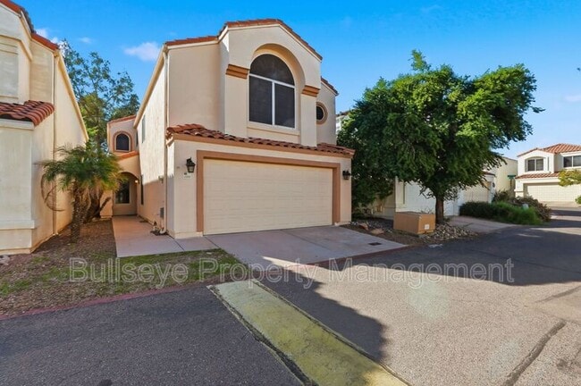 Building Photo - 2333 E Gelding Dr