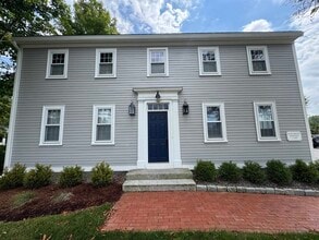 Building Photo - 94 Portsmouth Ave