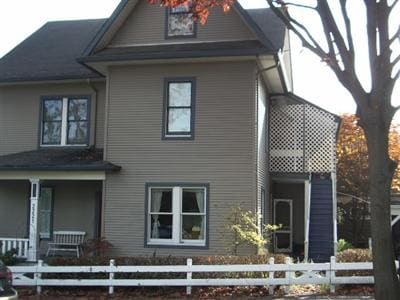 Primary Photo - 3937 Corliss Ave N