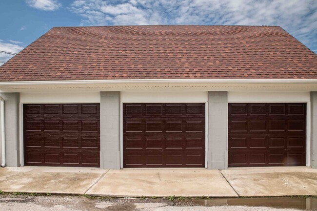 Foto del edificio - 2869 Sullivant Ave
